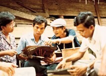 タイ南部における助成プロジェクト《ナコンシータマラート地域の古文書の調査と研究》での現地調査の様子［83-I-010］