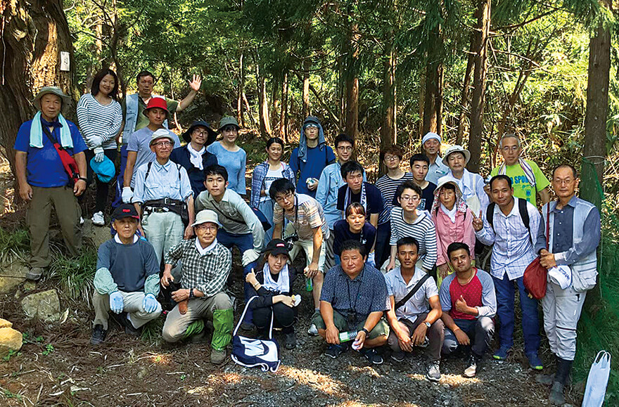 宮津市上宮津地域の自然体験ツアー（赤松芳郎氏撮影。2019年8月）