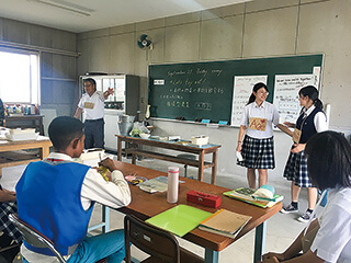 園芸コースの生徒たちとの授業体験