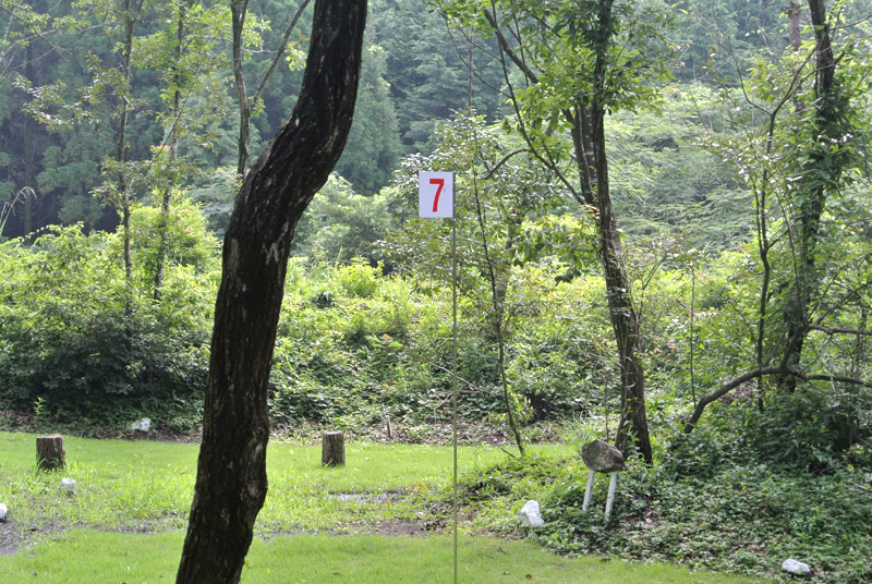 地域内の里山を整地して作った自然豊かなパークゴルフ場