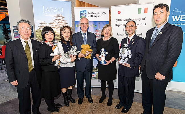 日本・アイルランド外交関係樹立60周年を記念して開催したUCD　Japan　Fair　2017「介護ロボット」セミナー。ダブリン、アイルランド銀行のコミュニティスペースにて（撮影：Vincent　Hoban。提供：UCD　Japan　Group）