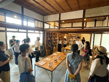 内装は細かなところまでこだわりが詰まっています
